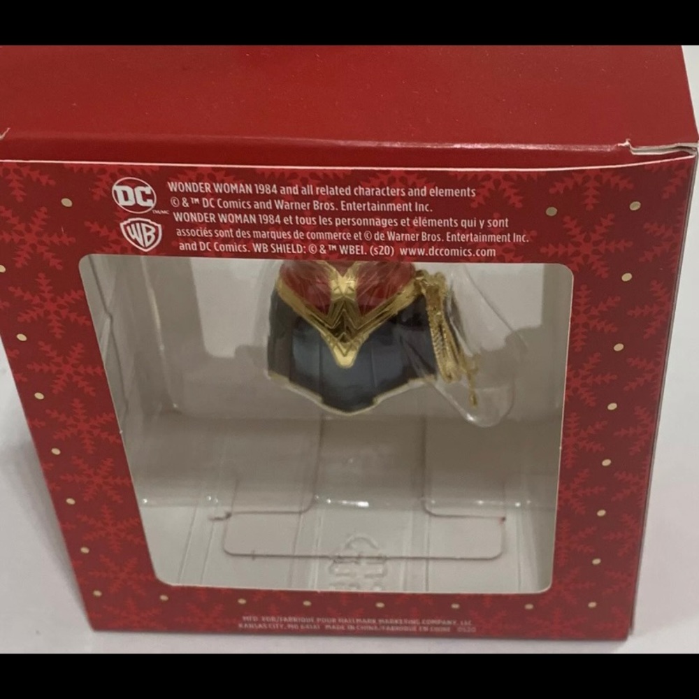 Hallmark Christmas DC Comics WW84 ornament 2020 - Picture 4 of 10